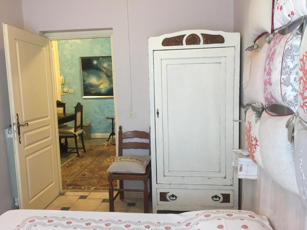House Of Artist Apartment Isolabona